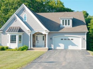 129 Autumn Ln #129, Glastonbury, CT 06033