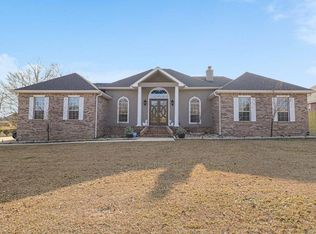 14171 N White Swan Dr, Gulfport, MS 39503