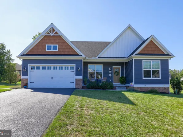 7641 Green Ridge Ln, Abbottstown, PA 17301