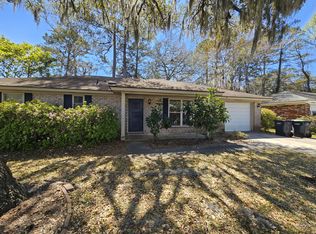 1112 Cobb Rd, Savannah, GA 31410