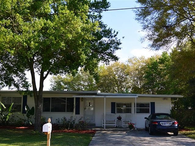 1st image of 103 NW 10th Dr