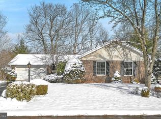 318 Fairview Rd, Reading, PA 19606