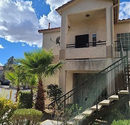 4th image of 1830 N Buffalo Dr Unit 2098