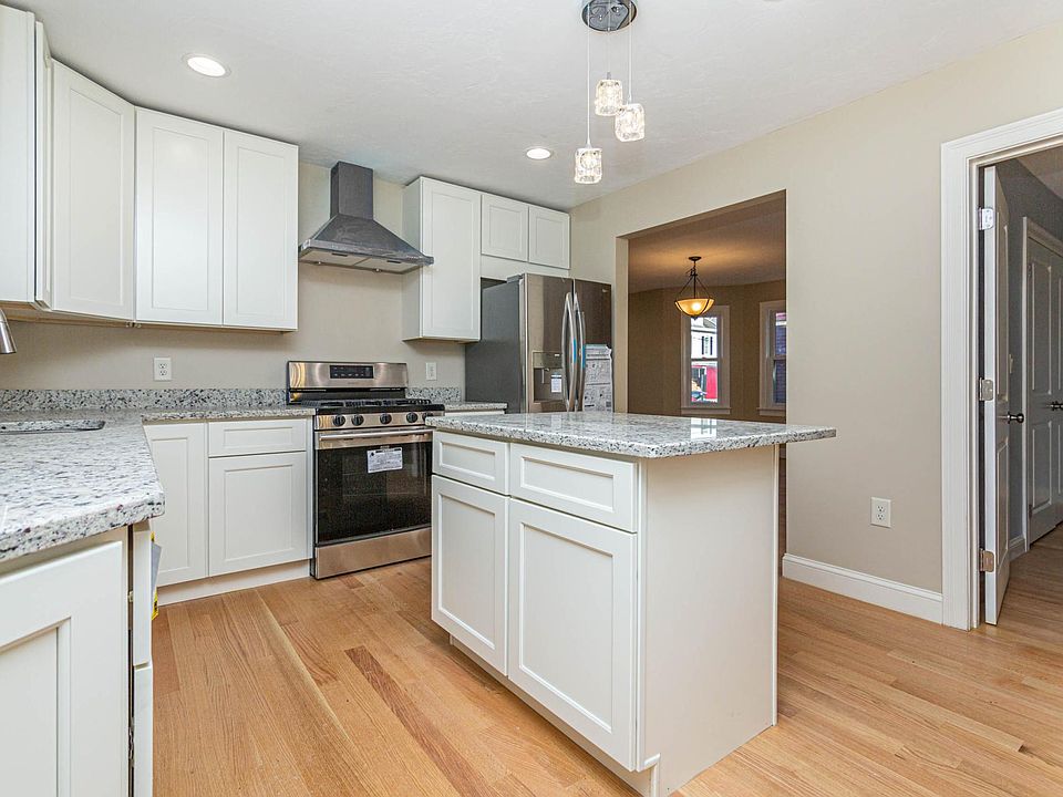 1st image of 18 Blaine Ave #1