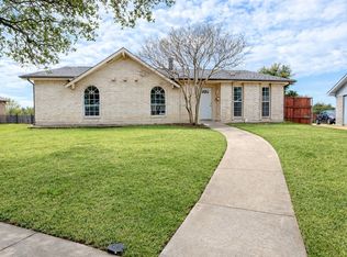 2030 Wildrose, Carrollton, TX 75007