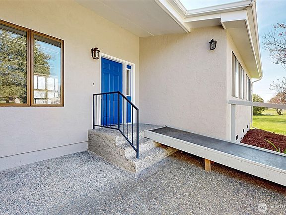 4th image of 457 Prospect Avenue