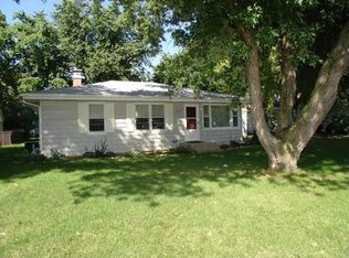 1931 Kevin Dr, Montgomery, IL 60538