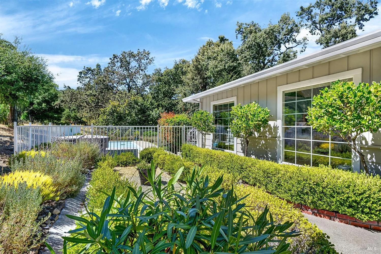 4751 Wildwood Lane - Photo 3