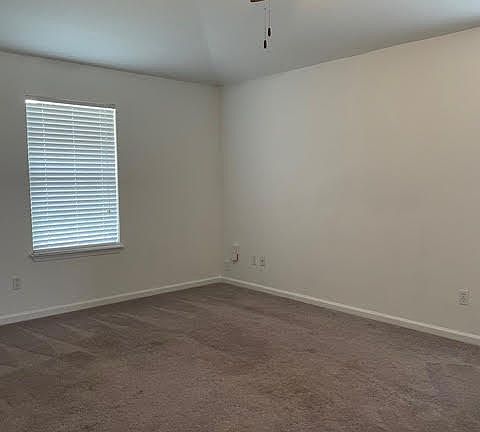 5th image of 7978 118th St