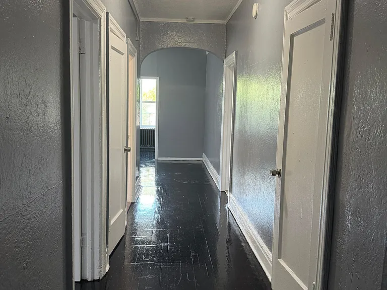 160 Grumman Ave #505 — Photo 11