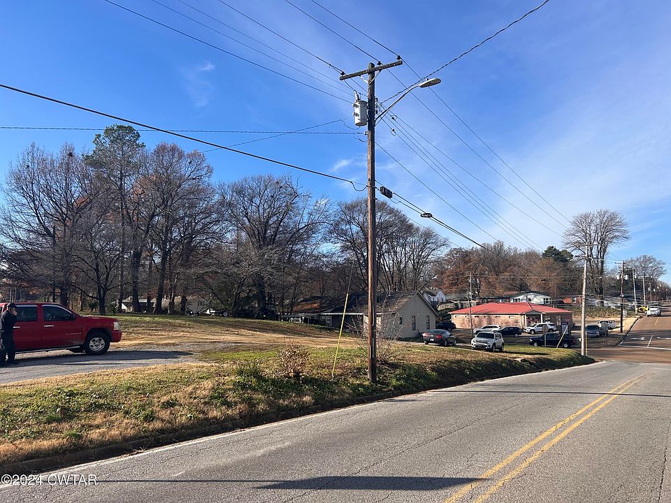 2nd image of 1424 Parr Ave