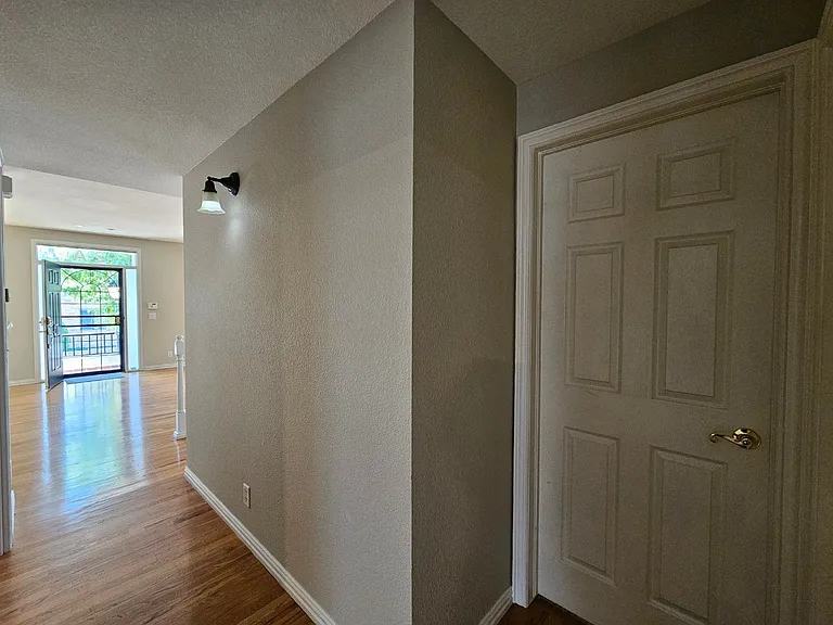 2 Garfield St #A — Photo 9