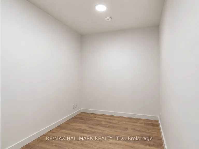 27 McMahon Dr #3109 — Photo 12