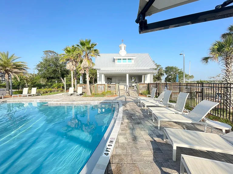 42 Bird Island Dr — Photo 52
