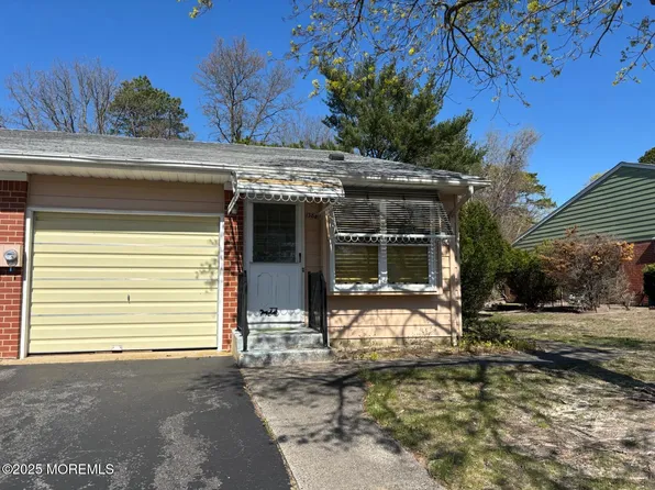 138 Hudson Parkway #B, Whiting, NJ 08759