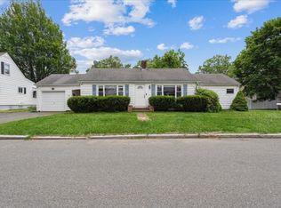 16 Ledgewood Ave, Melrose, MA 02176