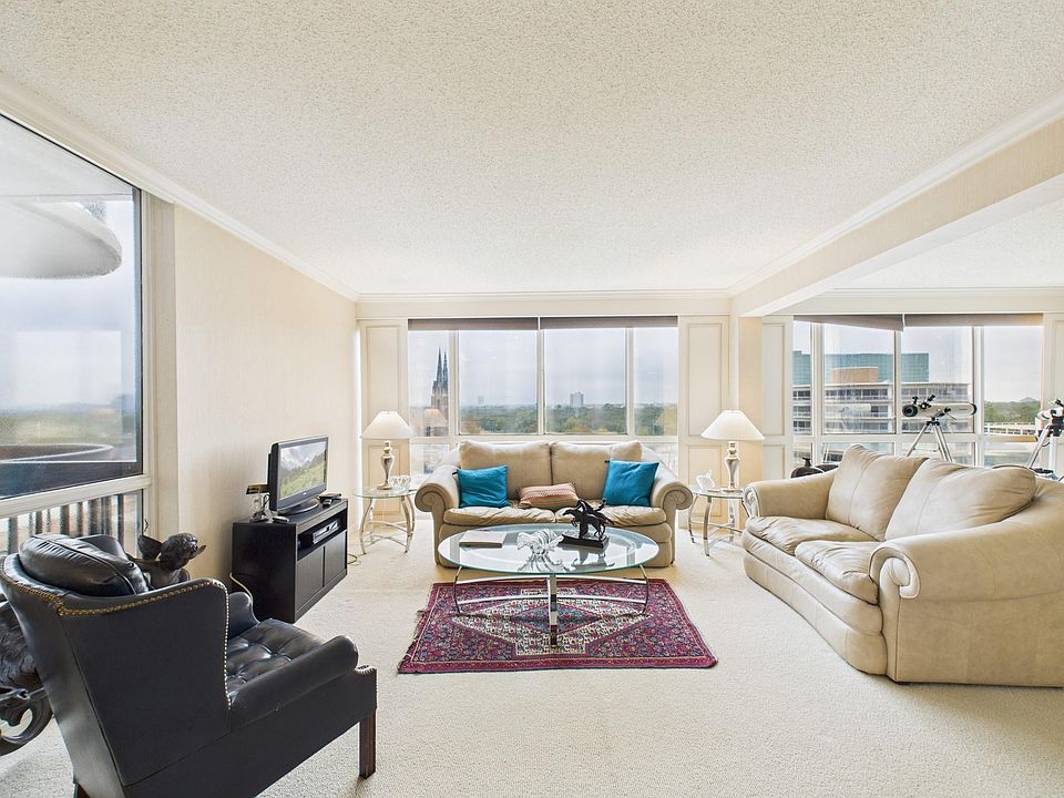 1st image of 5001 Woodway Dr Unit 1104
