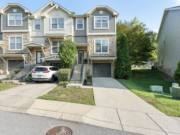 1062 Woodbury Falls Dr, Nashville, TN 37221