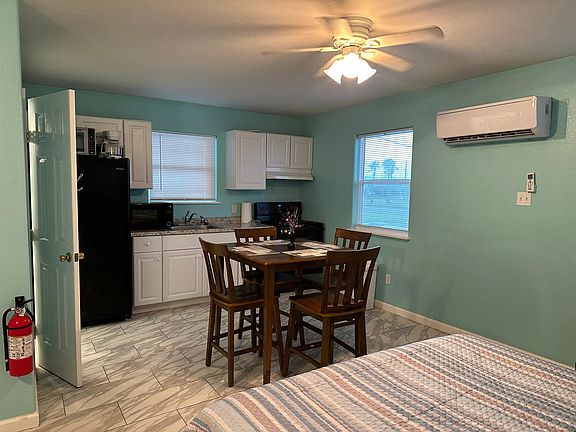 5th image of 4102 Seagull Blvd #3