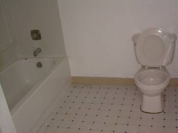 5th image of 814 S 13th St APT 1