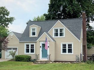 1583 Providence Rd, Northbridge, MA 01534
