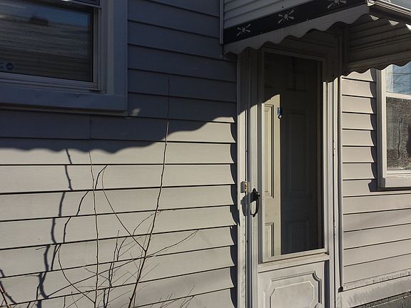 Side door
