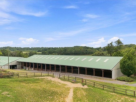 5th image of 2435 Shutterlee Mill Rd