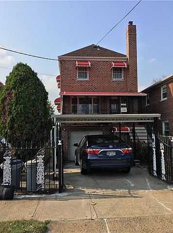 1st image of 2705 Laconia Ave