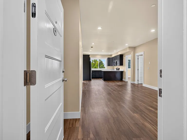 Rare New Construction 3- & 4-Bedroom Homes. Modern living. Spacious floor plans. An unbeatable lo... — Photo 38
