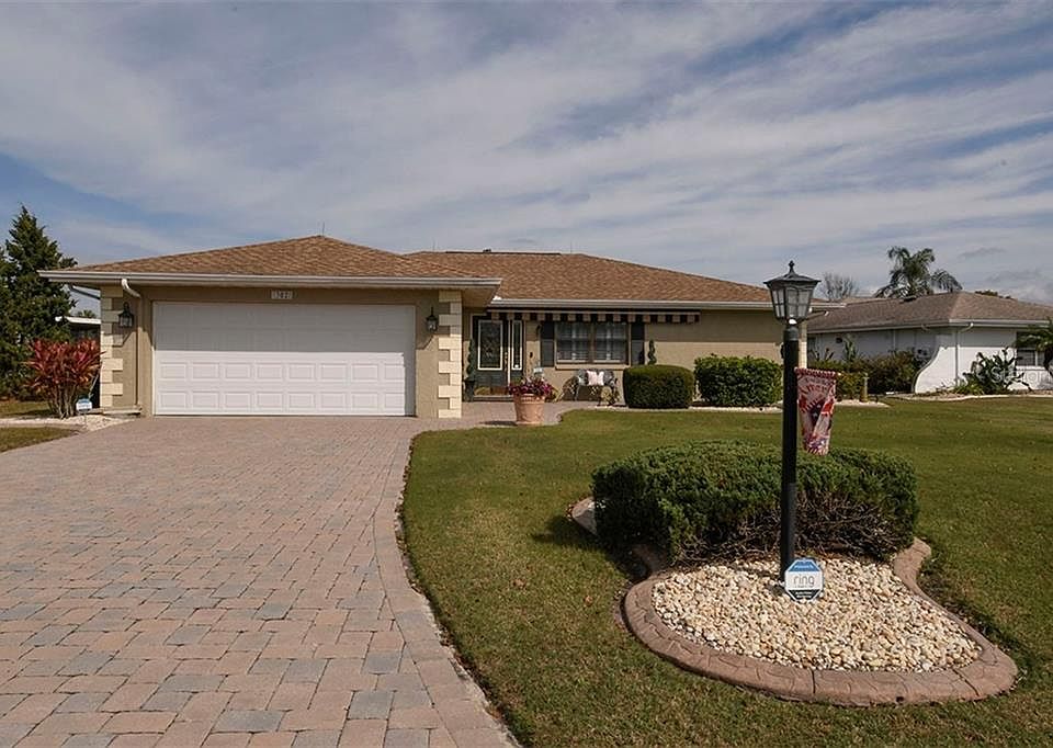 1st image of 302 Stoneham Dr