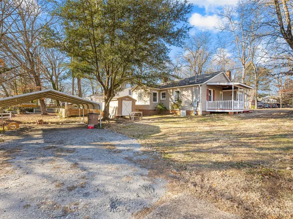 401 Woodside Dr, Shelby, NC 28150