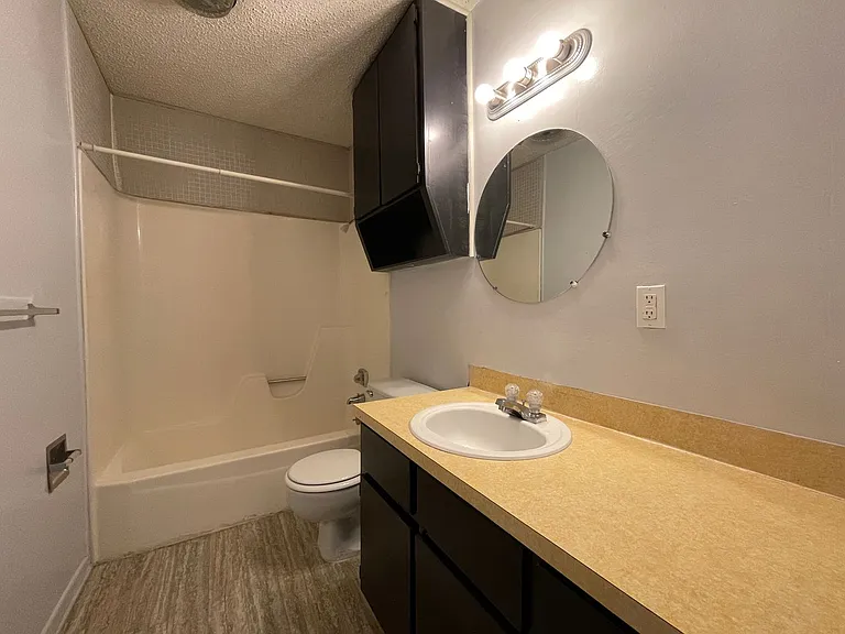 4502 Whitmire Ln — Photo 13