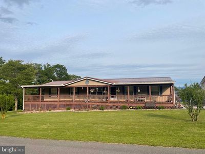 164 Noreaster Dr, Cabins, WV, 26855