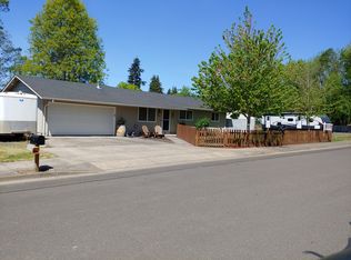 742 SE Edwards Dr, Dundee, OR