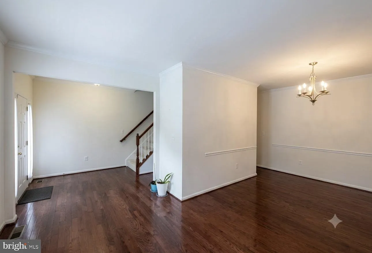 4 bed, 3.5 bath, 3012 sqft, $2,999 — Photo 4