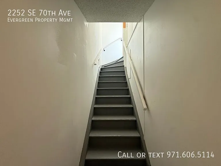 2252 SE 70th Ave — Photo 34