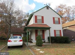 4 Woodstream Dr, Atco, NJ 08004