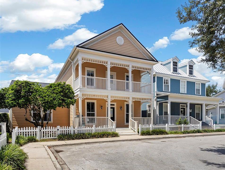 1st image of 1010 PERIWINKLE COURT