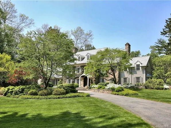 39 Red Coat Road, Westport, CT 06880