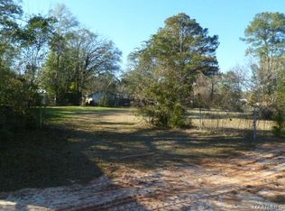 10 McArthur Dr, Daleville, AL 36322