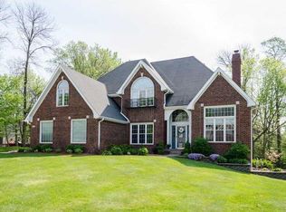 8705 Sturgen Bay Ln, Indianapolis, IN 46236