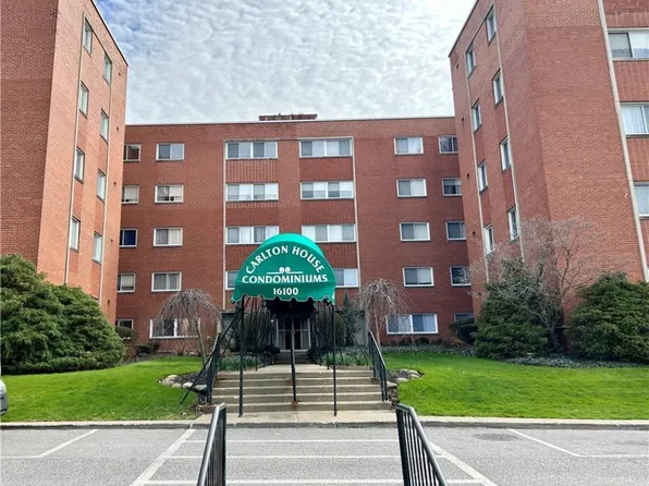 16100 Van Aken Blvd APT 504, Shaker Heights, OH 44120