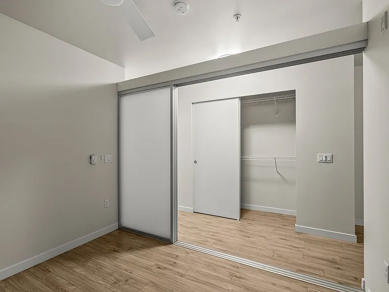 Contour Apartments — Photo 128