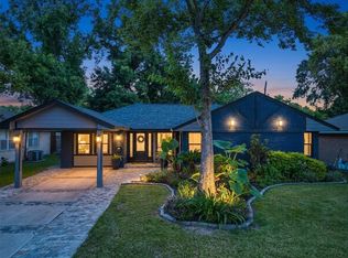 5402 Libbey Ln, Houston, TX 77092