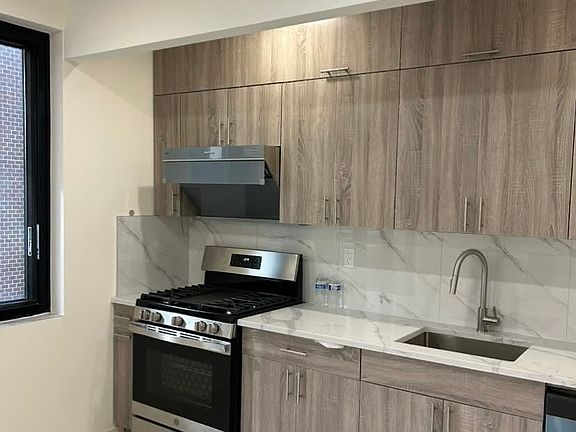3rd image of 124-28 Queens Blvd Floor 7