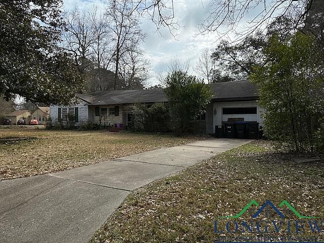1st image of 200 W Glenn Dr