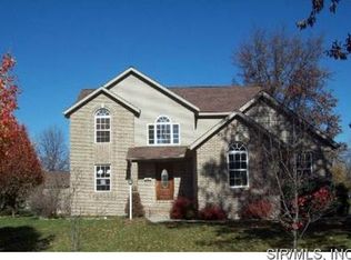 515 E 3rd South St, Mount Olive, IL 62069
