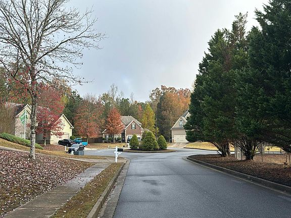 4th image of 5328 Jones Reserve Walk