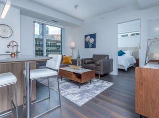 510 12th Ave SW #330, Calgary, AB T2R 0X5