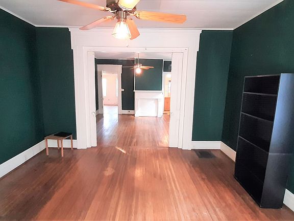 4th image of 405 N Aurora St #1
